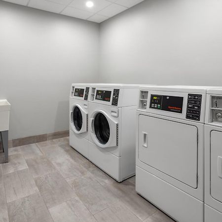 Hawthorn Extended Stay By Wyndham Williston Burlington Esterno foto