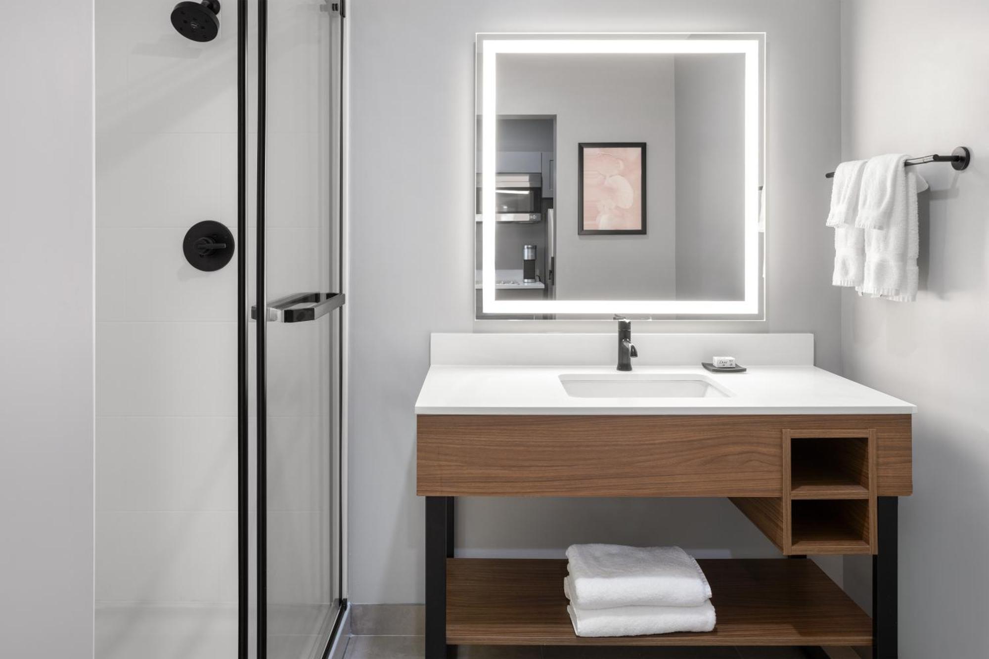 Hawthorn Extended Stay By Wyndham Williston Burlington Esterno foto